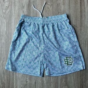 EE shorts